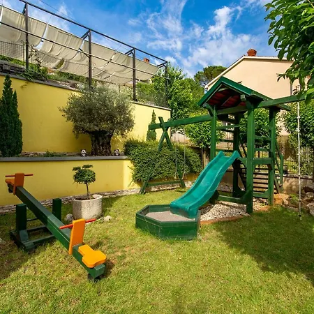 Angeli Villa *